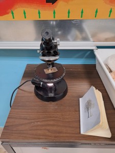 Museo Gemmellaro_Microscopio polarizzatore